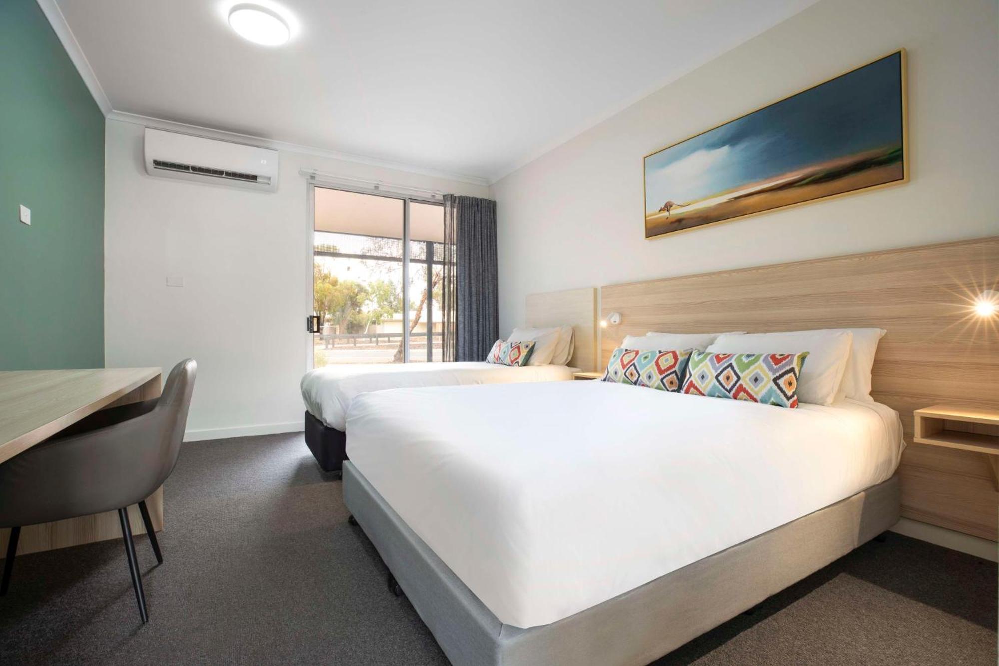 Nightcap At Roxby Downs Exterior foto